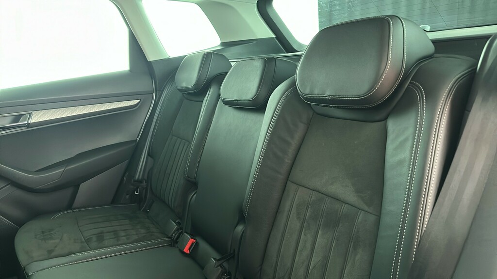 Skoda Karoq 1.5 Tsi Se L Dsg Black #18