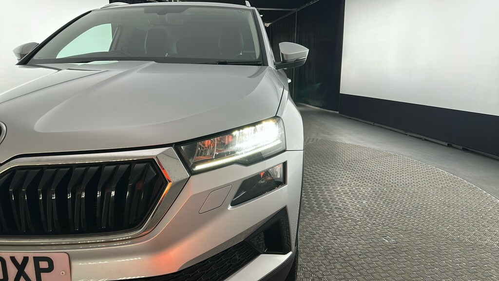 Skoda Karoq 1.5 Tsi Se L Dsg Black #20