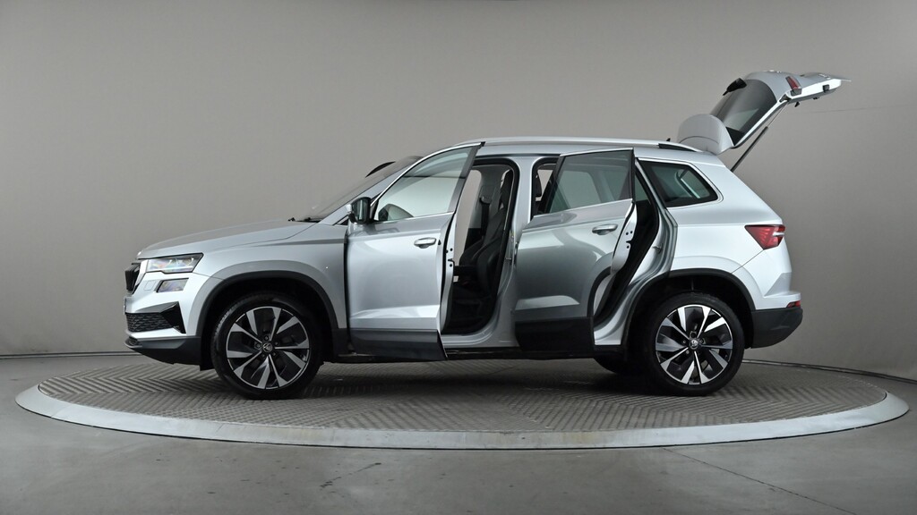 Skoda Karoq 1.5 Tsi Se L Dsg Black #9
