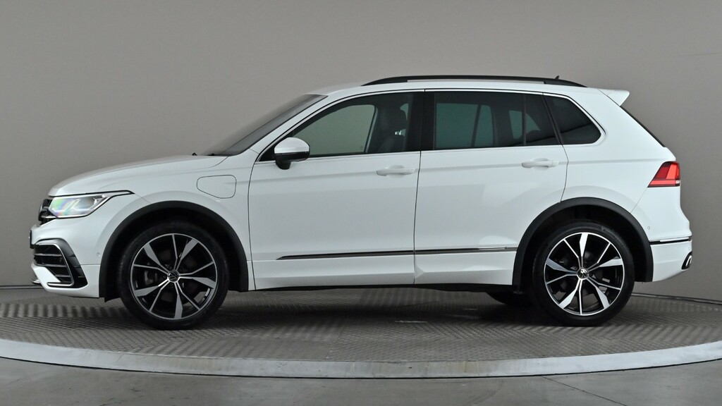 Volkswagen Tiguan 1.4 Tsi Ehybrid R-line Dsg White #3
