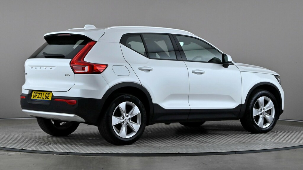 Volvo XC40 2.0 B3p Core White #6