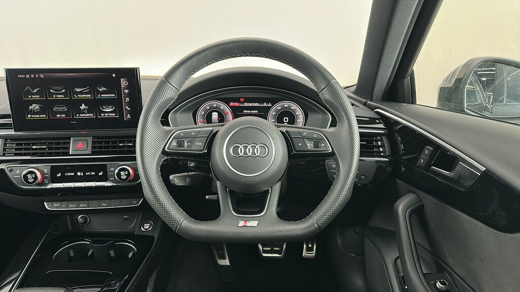 Audi A4 35 Tfsi Black Edition S Tronic Comfortsound Black #14