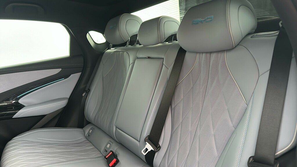 Byd Seal Byd Saloon 390Kw Excellence Awd 83Kwh White #18
