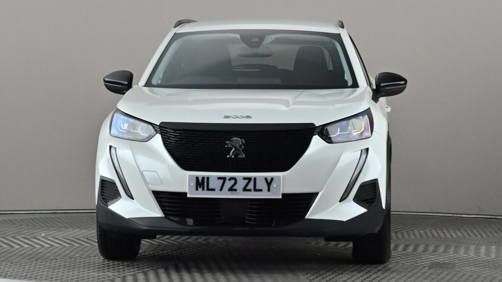 Peugeot 2008 1.2 Puretech Active Premium White #2