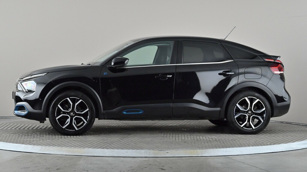 Citroen e-C4 100Kw Shine Plus 50Kwh Black #3