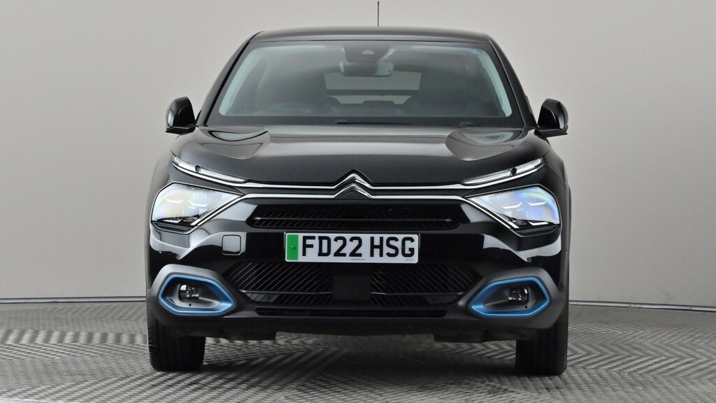 Citroen e-C4 100Kw Shine Plus 50Kwh Black #2