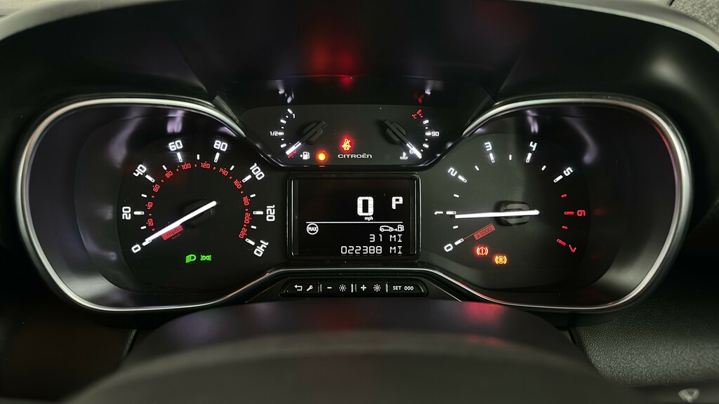 Citroen C3 Aircross 1.2 Puretech 110 C-series Edition White #15