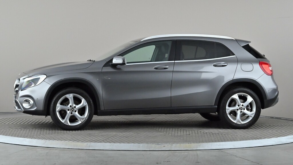 Mercedes-Benz GLA Class Gla 220D 4Matic Sport Executive Grey #3