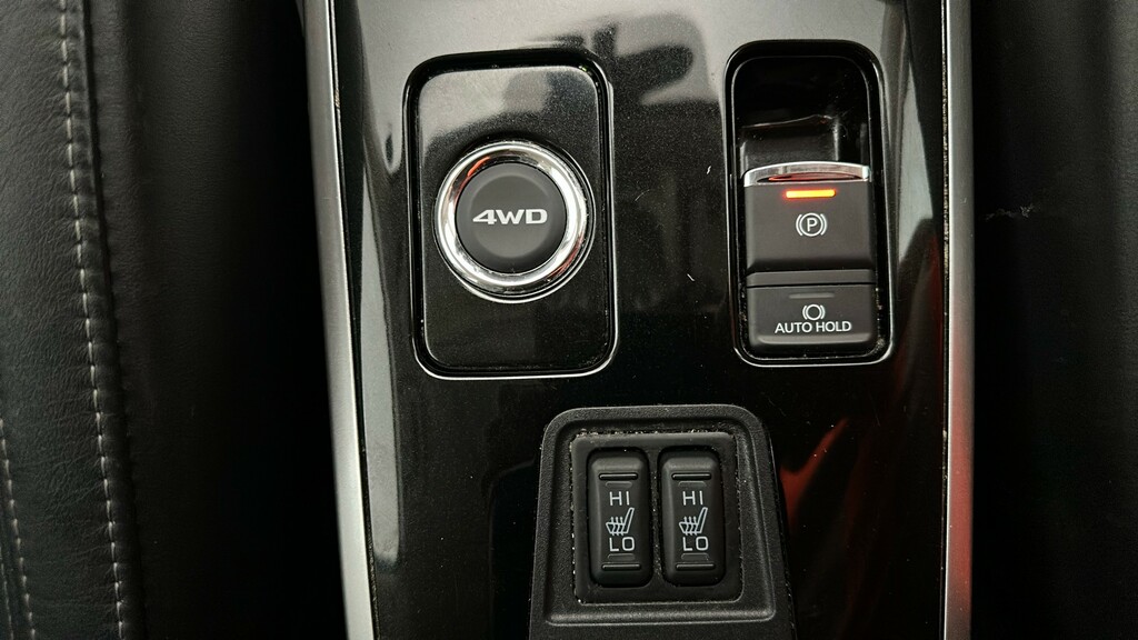 Mitsubishi Outlander Twinmotor 13.8Kwh Design Cvt Black #28