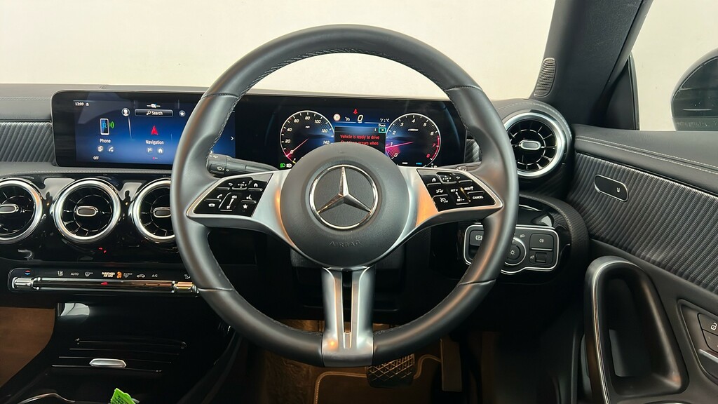 Mercedes-Benz CLA Class Cla 250 200Kw Eq Tech Amg Line Ed 85Kwh White #14