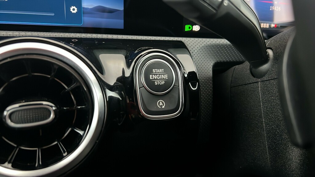 Mercedes-Benz CLA Class Cla 250 200Kw Eq Tech Amg Line Ed 85Kwh White #26