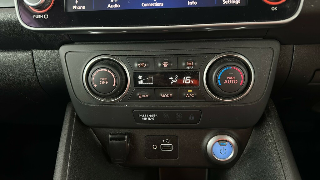 Nissan Leaf 39Kw N-connecta With Sat Nav And 360 View Cam Grey #26