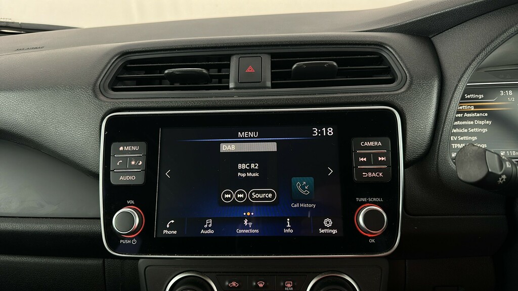 Nissan Leaf 39Kw N-connecta With Sat Nav And 360 View Cam Grey #16