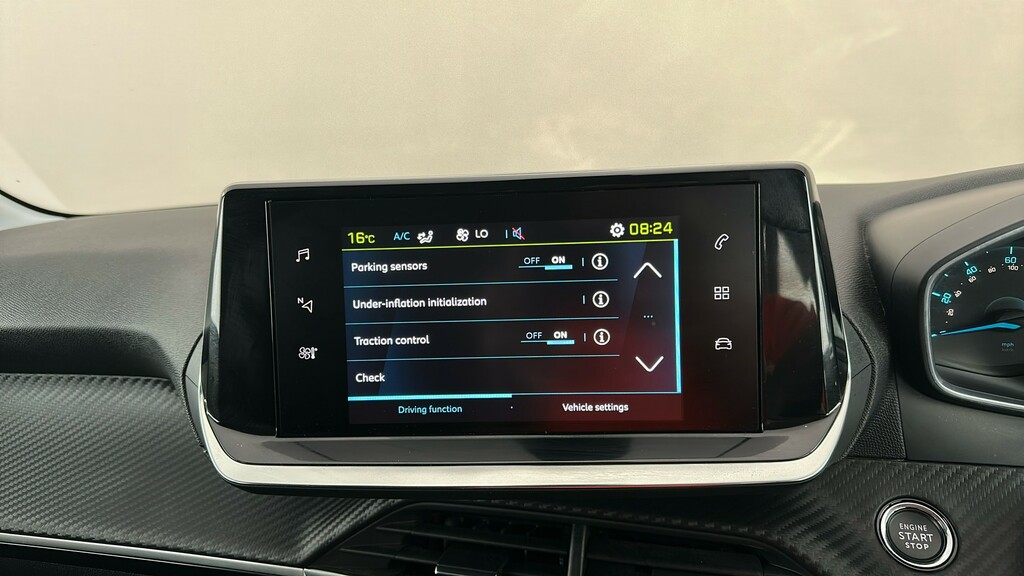 Peugeot e-208 100Kw Gt Premium 50Kwh White #16