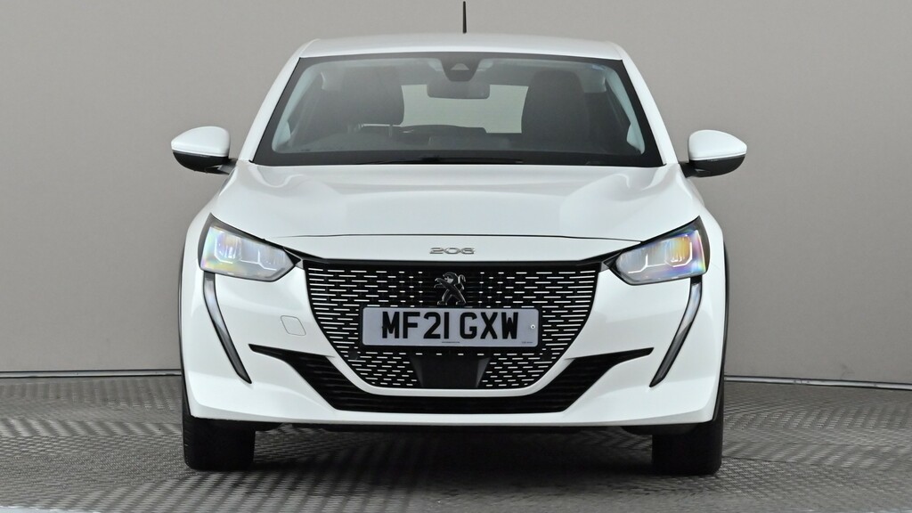 Peugeot e-208 100Kw Allure 50Kwh White #2