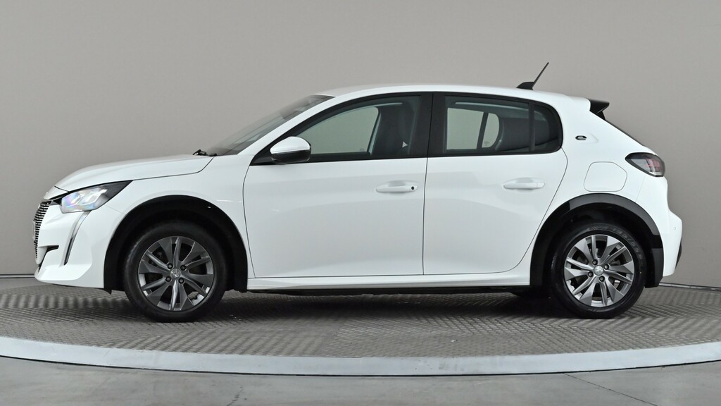Peugeot e-208 100Kw Allure 50Kwh White #3