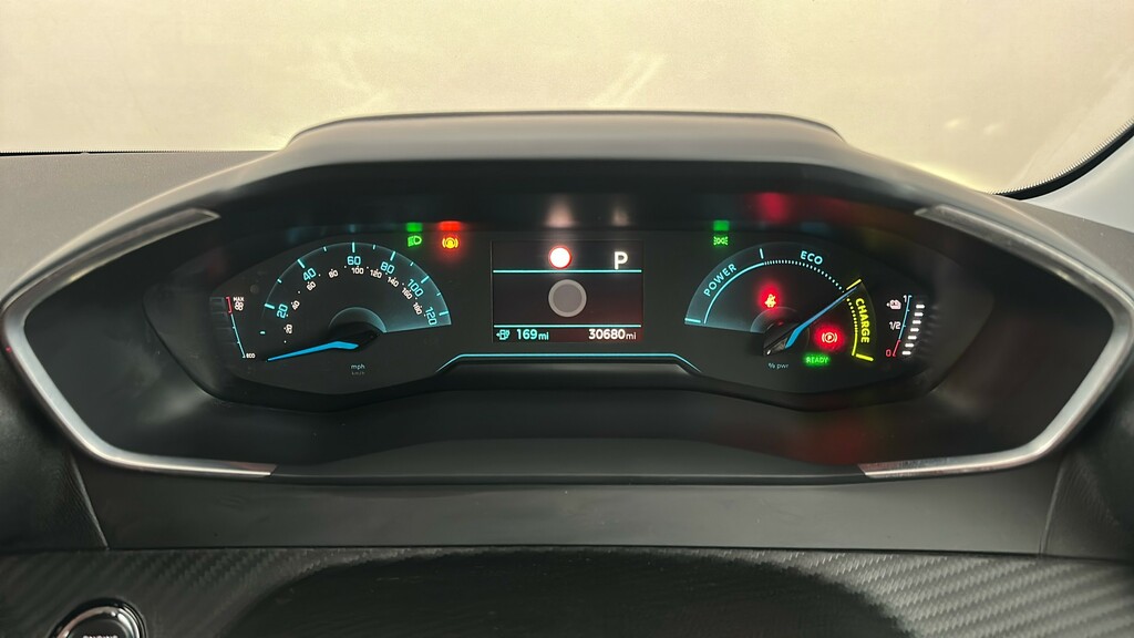 Peugeot e-208 100Kw Gt Premium 50Kwh White #15