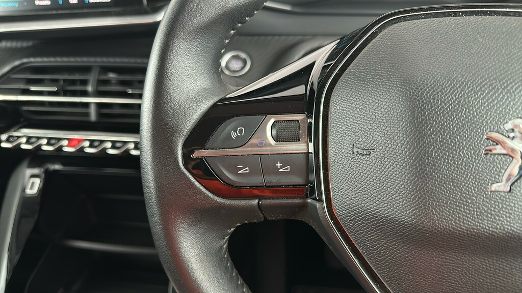 Peugeot e-2008 50Kwh Gt 7Kw Charger Grey #31
