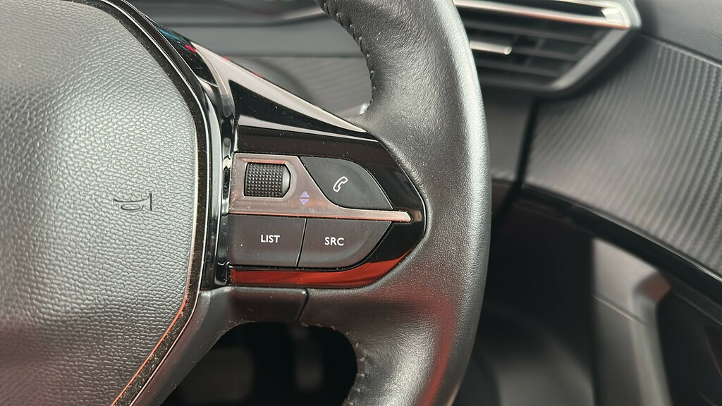 Peugeot e-2008 50Kwh Gt 7Kw Charger Grey #32