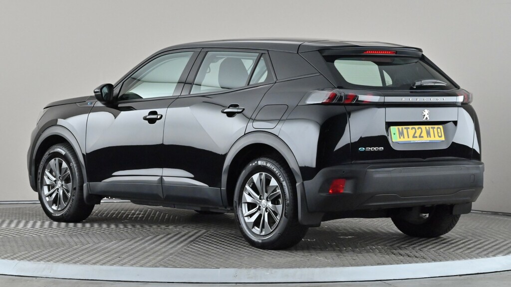 Peugeot e-2008 100Kw Active Premium 50Kwh Black #4
