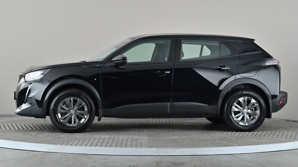 Peugeot e-2008 100Kw Active Premium 50Kwh Black #3