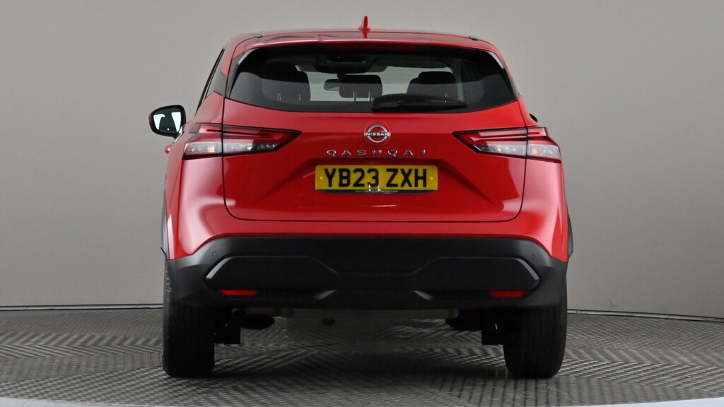 Nissan Qashqai 1.3 Dig-t Mh Acenta Premium Red #5