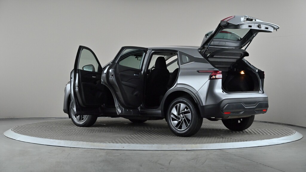 Nissan Qashqai N-connecta Black #10