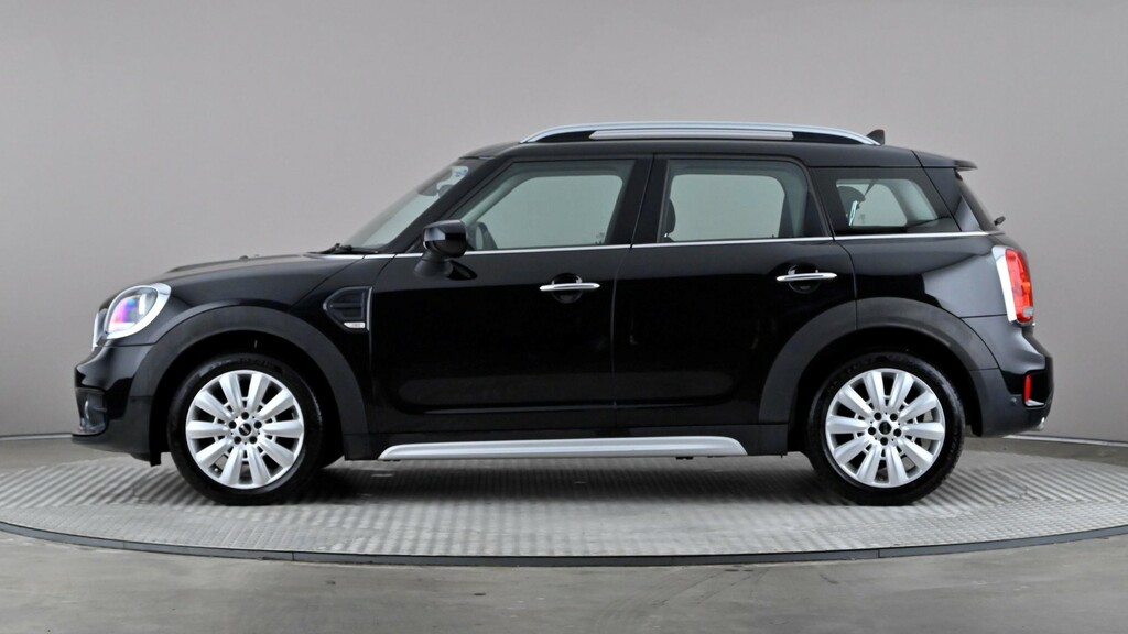Mini Countryman 1.5 Cooper Classic Black #3