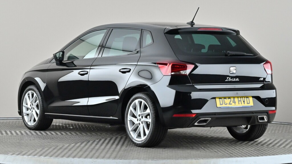 Seat Ibiza 1.0 Tsi 115 Fr Dsg Black #4