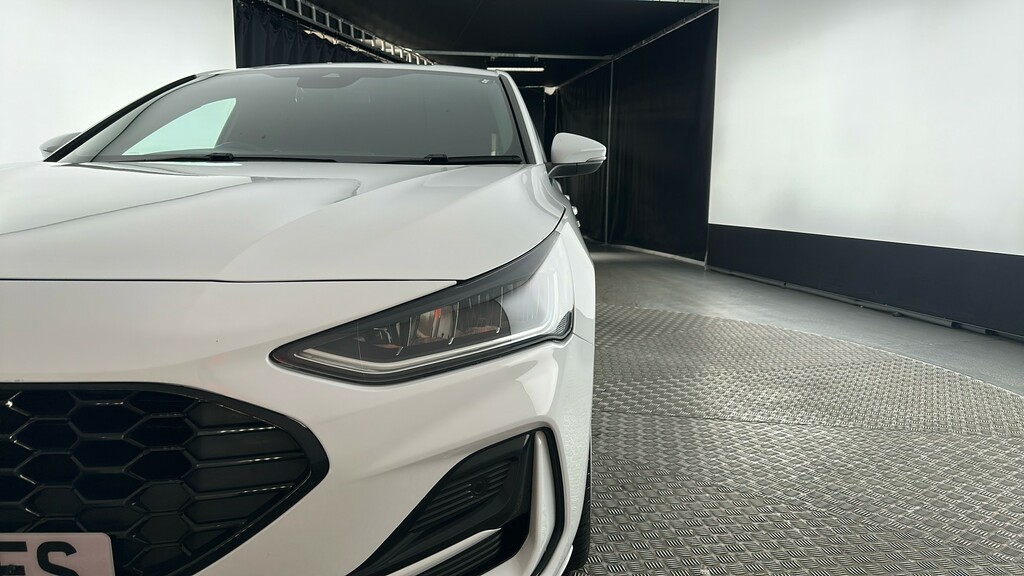 Ford Focus 1.0 Ecoboost St-line X Estate 125Ps Black #20