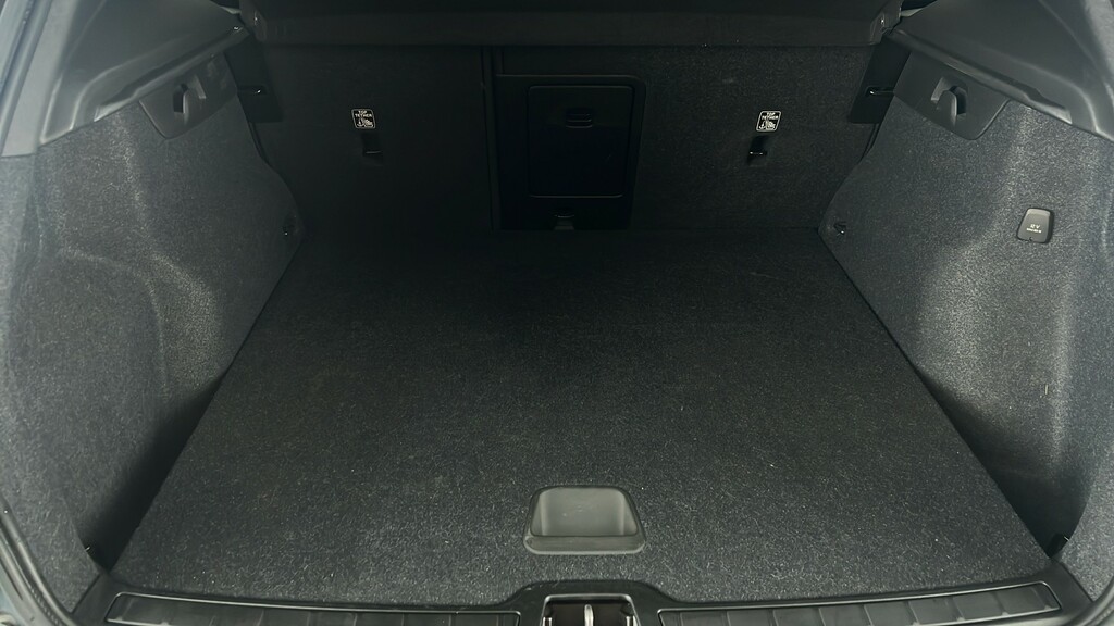 Volvo XC40 Volvo Estate 2.0 B4p Ultimate Dark Black #25