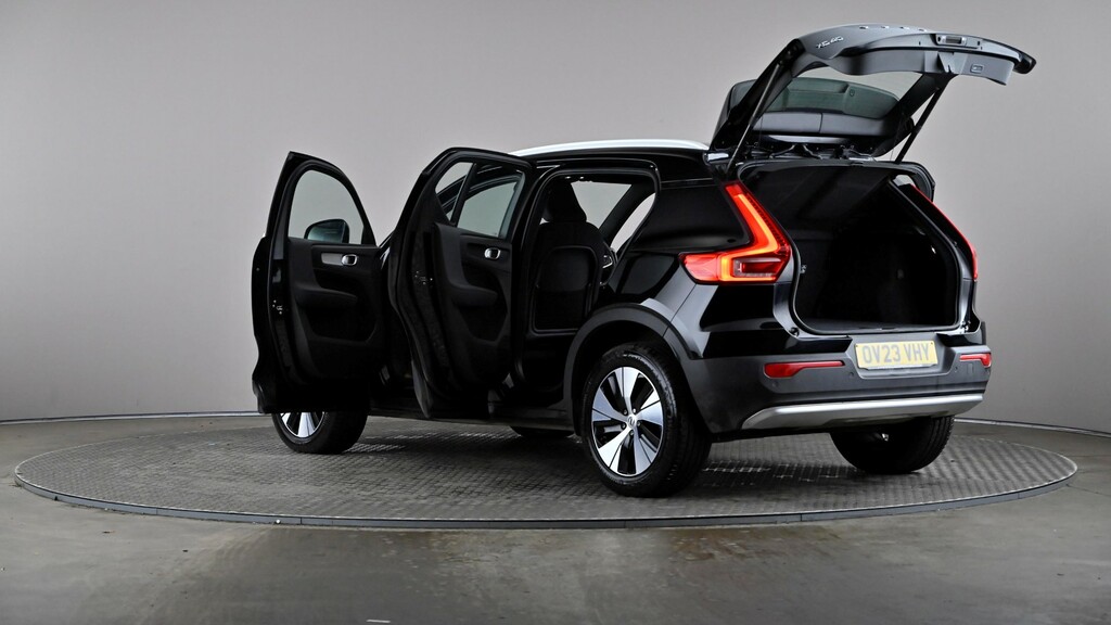 Volvo XC40 Volvo Estate 2.0 B4p Ultimate Dark Black #11