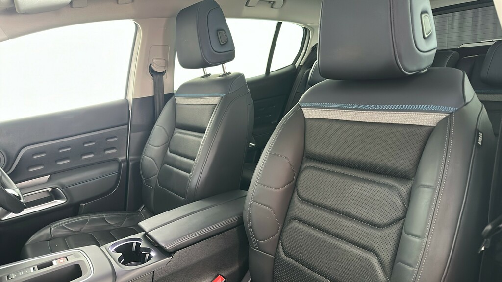 Citroen C5 Aircross 1.2 Puretech Max White #17