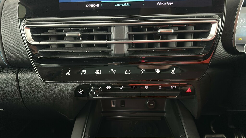Citroen C5 Aircross 1.2 Puretech Max White #28