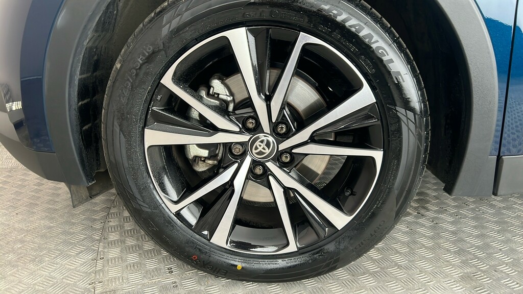 Toyota C-Hr 2.0 Phev Design Cvt Grey #19