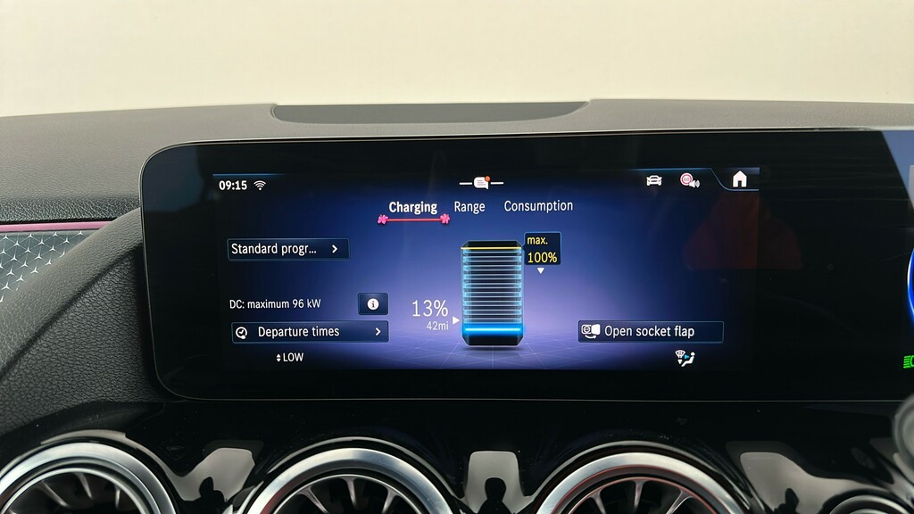 Mercedes-Benz EQA Eqa 250 140Kw Sport Executive 70.5Kwh Grey #38