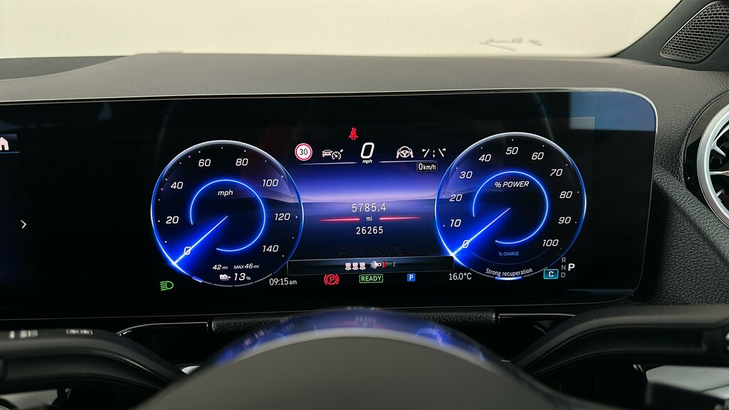 Mercedes-Benz EQA Eqa 250 140Kw Sport Executive 70.5Kwh Grey #15