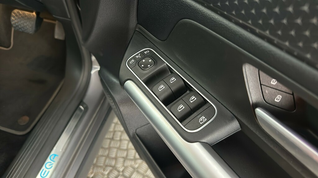 Mercedes-Benz EQA Eqa 250 140Kw Sport Executive 70.5Kwh Grey #36