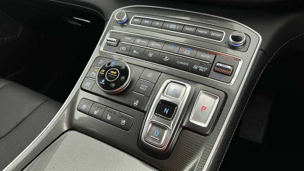 Hyundai Santa Fe 1.6 H T-gdi Ultimate Grey #33