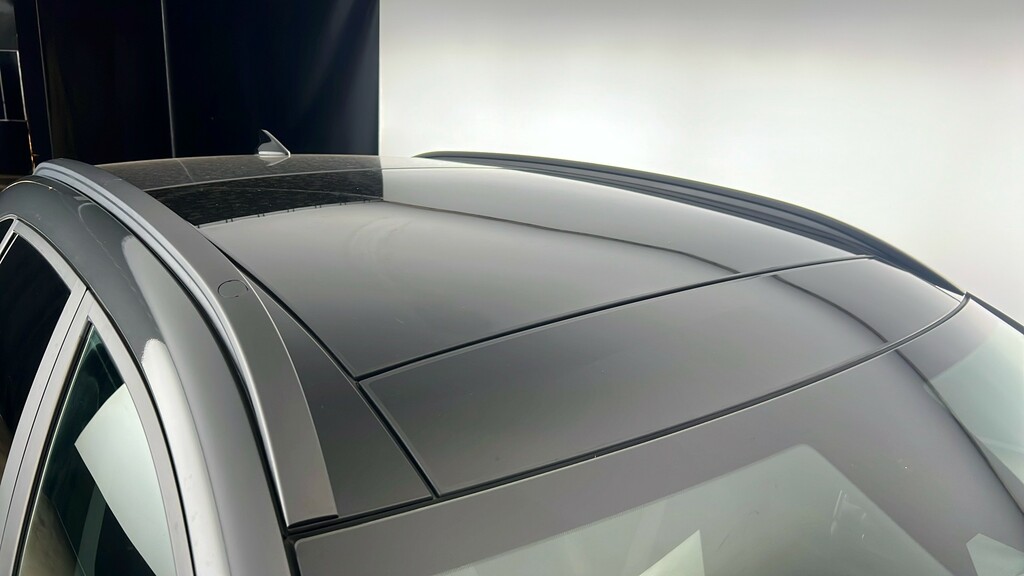 Hyundai Kona 65.4Kwh N Line S White #21