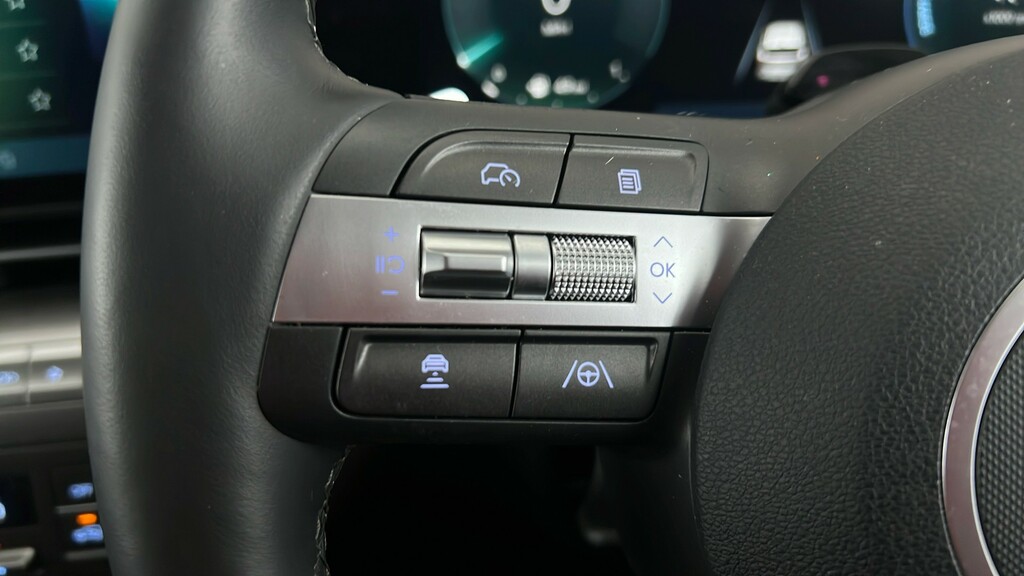 Hyundai Kona 65.4Kwh N Line S White #24