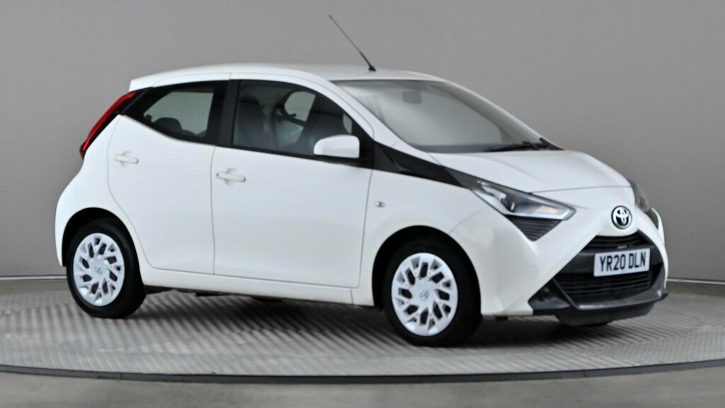 Toyota Aygo 1.0 Vvt-i X-play White