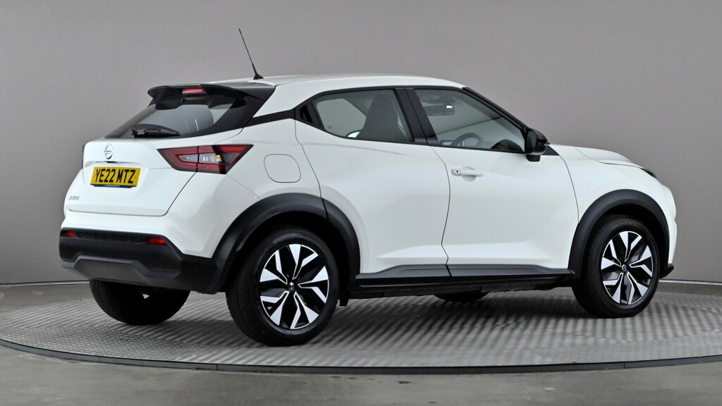 Nissan Juke 1.0 Dig-t 114 Acenta Dct White #6