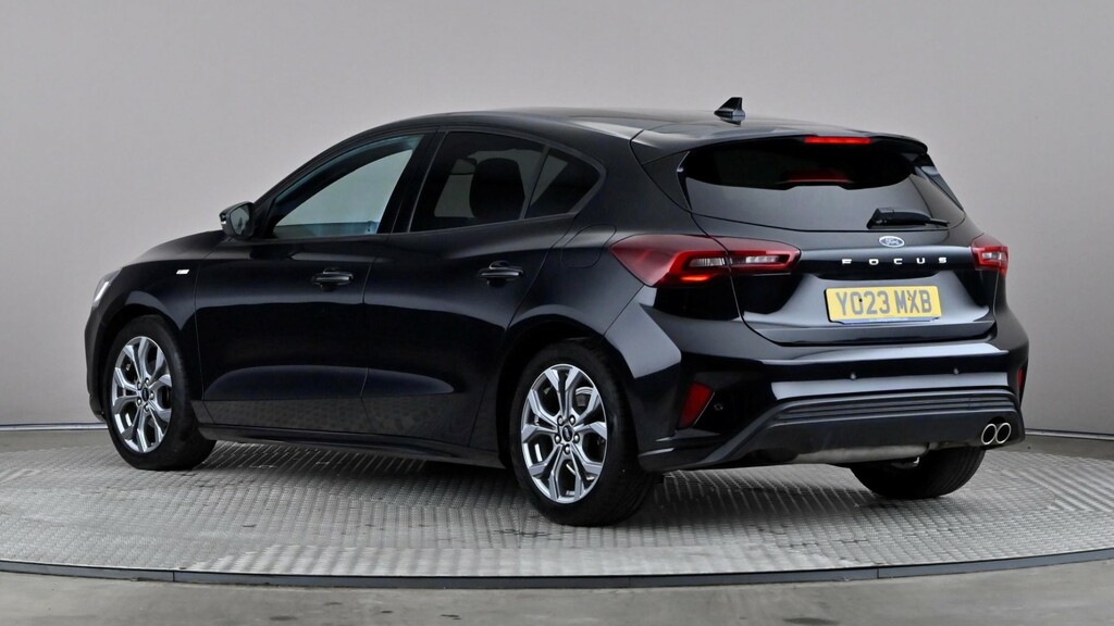 Ford Focus 1.0 Ecoboost St-line Black #4