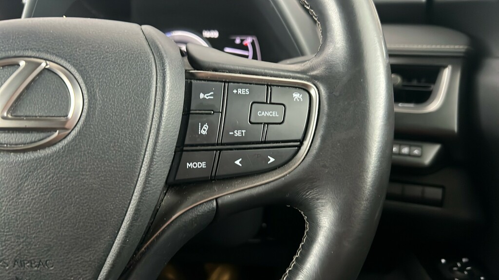 Lexus UX 250H 2.0 F-sport Cvt Nav Black #24
