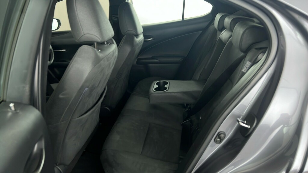 Lexus UX 250H 2.0 F-sport Cvt Nav Black #18