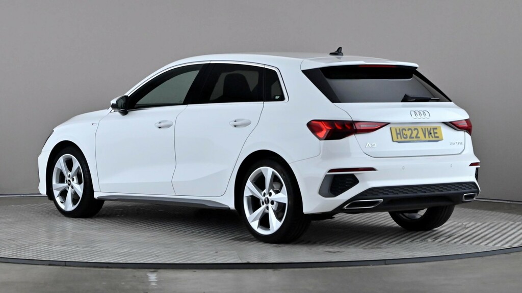Audi A3 35 Tfsi S Line White #4