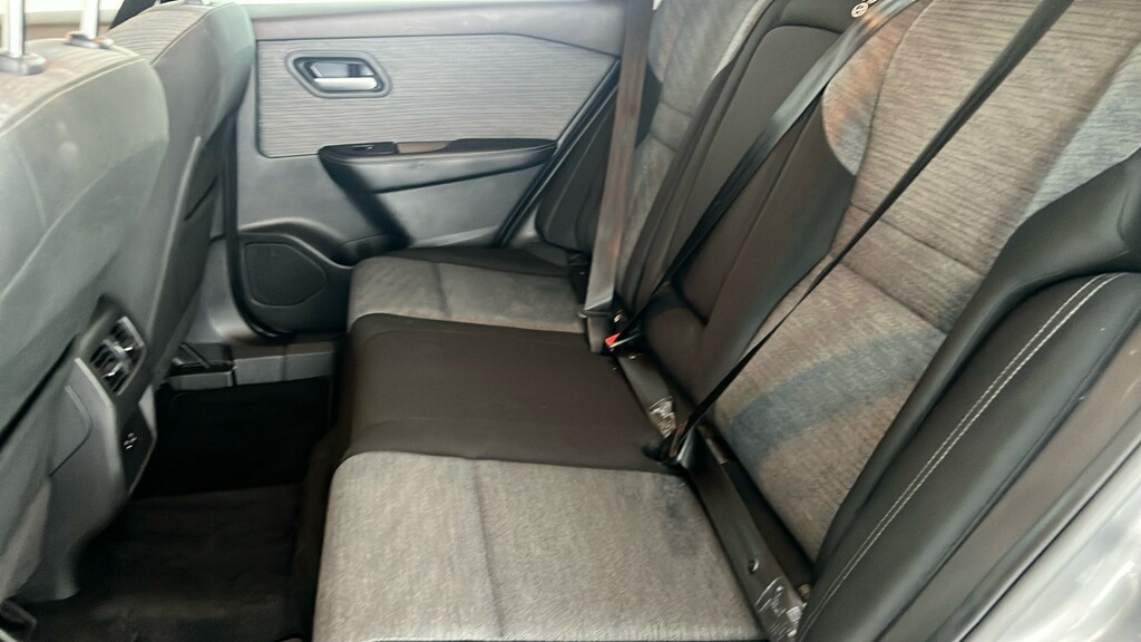Nissan X-Trail X-trail N-connecta Dig-t Mhev Cvt Silver #18