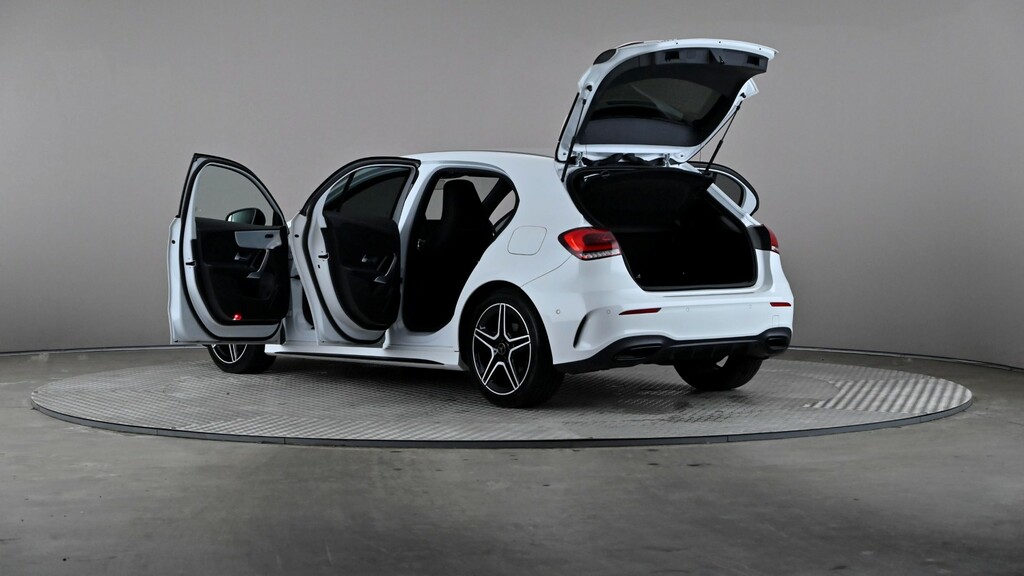 Mercedes-Benz A Class 1.3 A180 Amg Line Edition Premium Saloon Pet Black #10