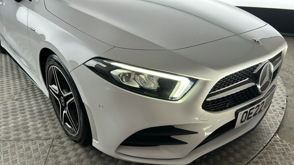 Mercedes-Benz A Class 1.3 A180 Amg Line Edition Premium Saloon Pet Black #20